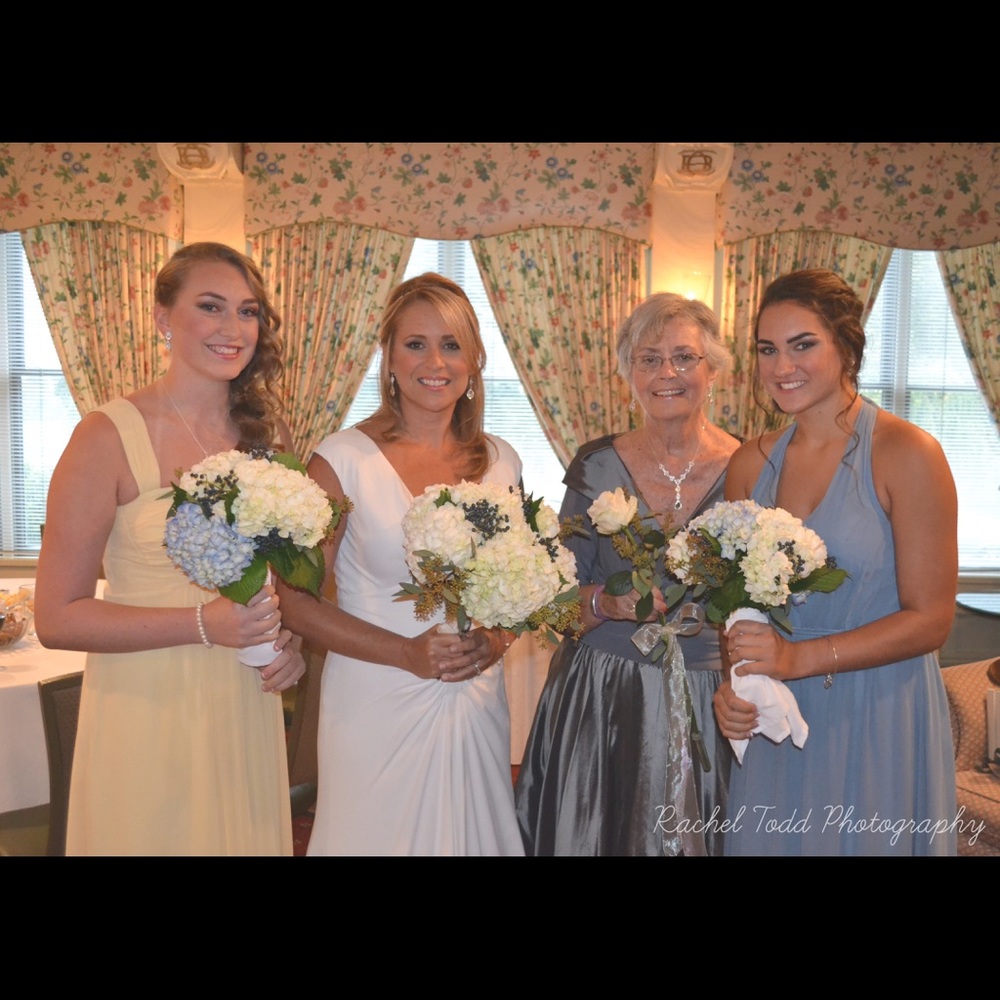 Lela Rose White Wedding Dress with Floral Embellishments - Picture 6 of 7